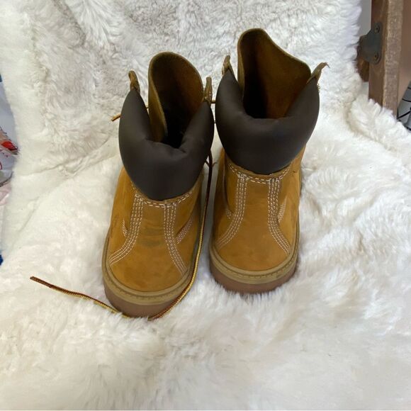 Timberland Premium leather 6 inch waterproof lace up boots wheat 5.5 - Picture 6 of 9